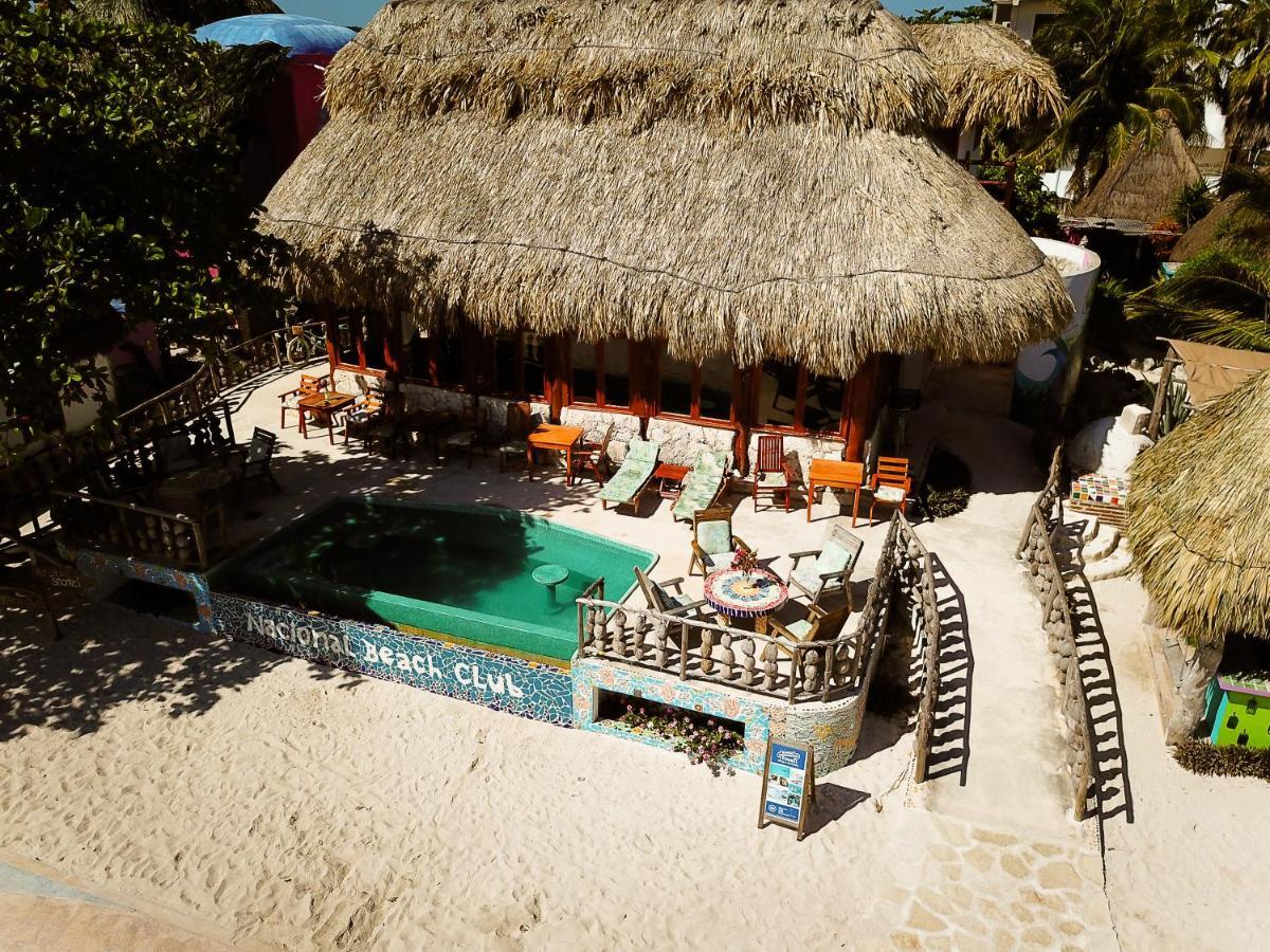 Nacional Beach Club & Bungalows Mahahual Bagian luar foto