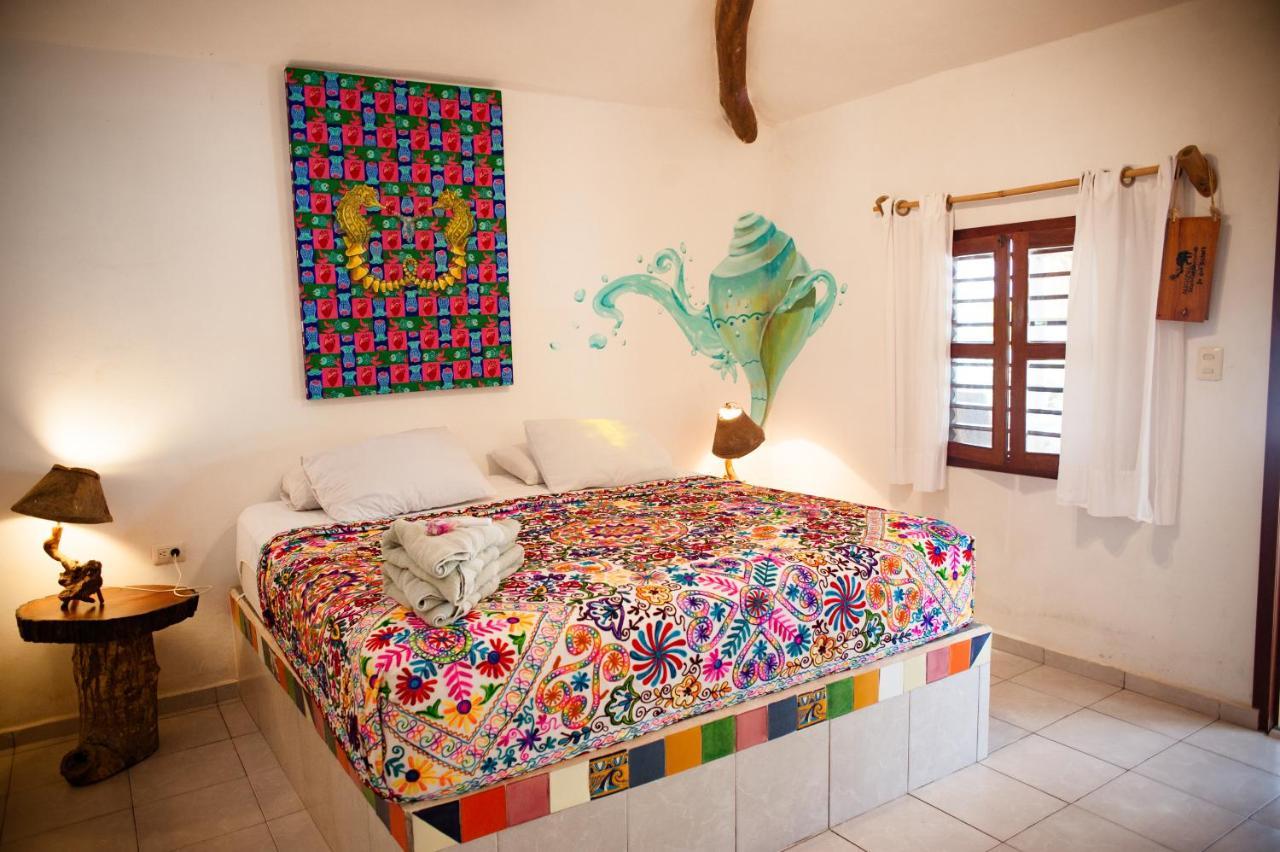 Nacional Beach Club & Bungalows Mahahual Bagian luar foto